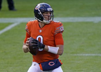 Despite win over Bucs, Bears still without a franchise quarterback