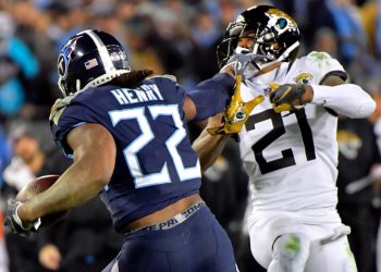 ‘They don’t have a chance’: Why Derrick Henry’s stiff-arm is so effective for Titans – NFL Nation