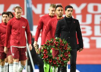 Clubs pay Remembrance Day tributes