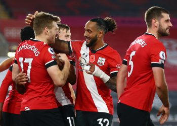 Saints eye fourth straight home win