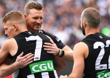 Pies fiddle while fans burn