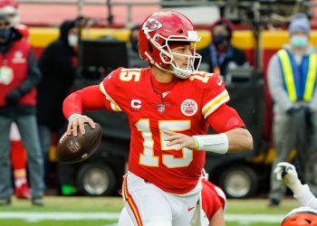 Patrick Mahomes cannot catch Tom Brady with SB55 loss