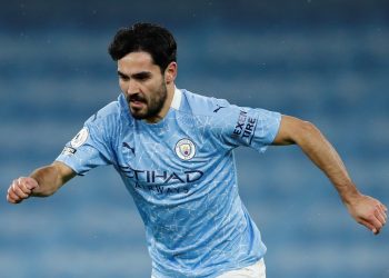 Man City seek 11th straight home win over Villa