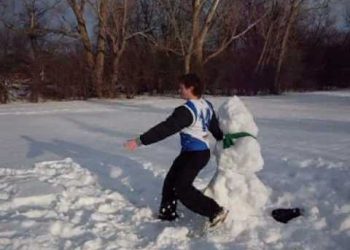 Aussie Rules in the Snow