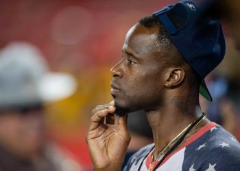 Former Steeler Ike Taylor frighteningly sums up ‘Pittsburgh’ mentality