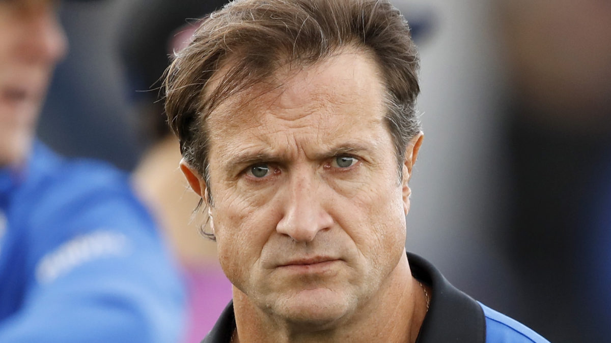 Injuries take shine off Dogs’ win over Giants