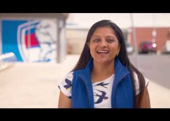 Hanging Local at VU Whitten Oval – Learn Aussie Rules Football