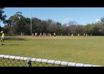 Aussie Aussie Aussie! (Aussie Rules, that is…); this is Australian football – "footy"