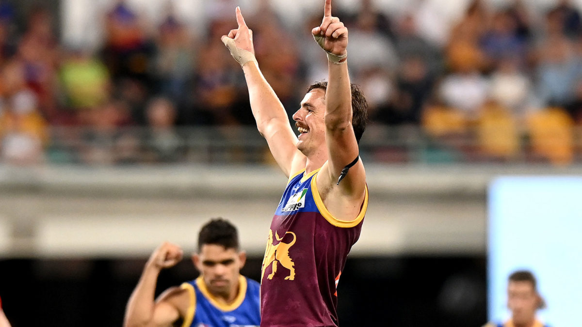 Lions rout Magpies to boost top-four hopes