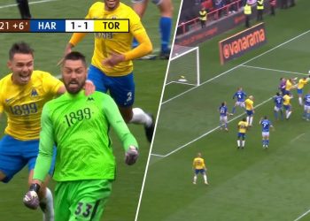 SCENES! Goalkeeper scores stoppage time equaliser in National League play-off final!