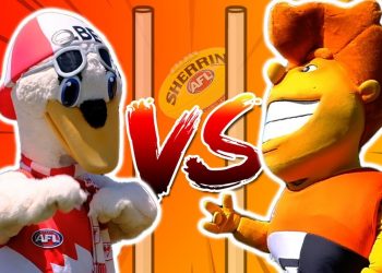 AFL SWANS + GIANTS MASCOTS BATTLE!! Who can score the most??