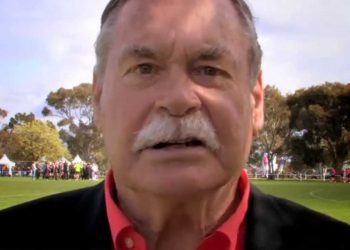 Clip: How do you explain Aussie Rules Football to an American audience?