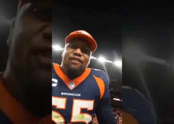 "WE THE BEST DEFENSE IN THE F***ING LEAGUE!" #nfl #denverbroncos