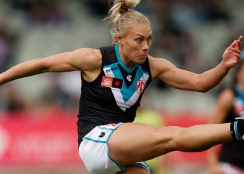 Dual in the crown retires: Phillips brings down the curtain on epic career