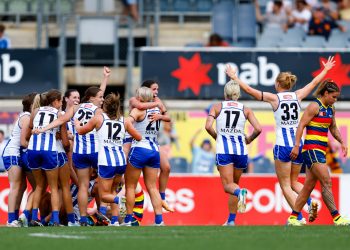 North Melbourne hold off late Crows surge to win preliminary final by one point to reach first AFLW GF
