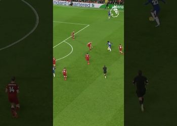 Shot or cross? | Liverpool vs Chelsea