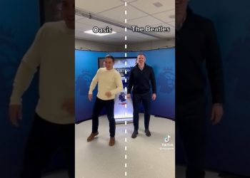 would you rather with Nevile & Carragher #english #football #footballcontent #premierleague #shorts