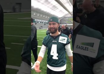 Jake Elliott Meets Alan Shearer, Ben Foster, and other Premiere League Legends #shorts