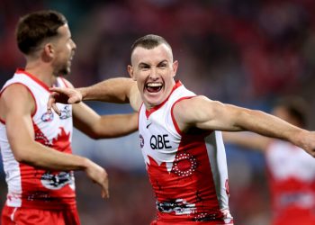 Footy Fix: How the Swans have turned their biggest weakness into another strength