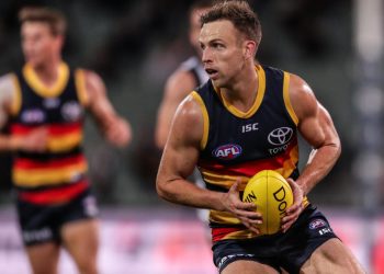 Dropped Crow hits back at ‘hateful’ critics, Roo claims Pies are ‘gettable’, Hawks embrace villain status