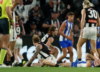 Roos cop the mother of all stitch-ups, Clarko’s coaching howler, and Horse does star Swan dirty