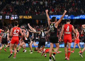 The closest season EVER takes another twist, and Heeney should get a week (but probably won’t)