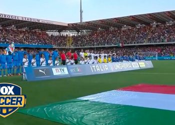 Italy & Hungary walk-outs, National Anthems before UEFA Nations League match | FOX SOCCER
