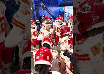 ATTITUDE. EFFORT. PERIOD #ChiefsvsBills