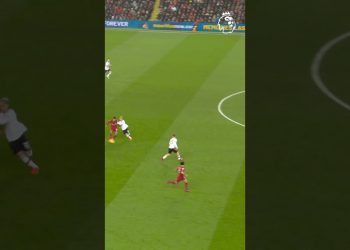 Cody Gakpo ends incredible Liverpool counter attack