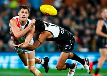 Can Steele and Sinclair join elite Saints goal-kickers in 2025?