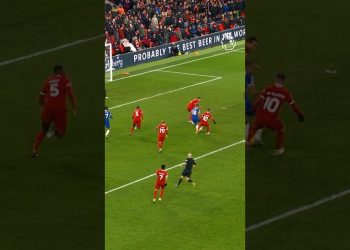 Nkunku dances around van Dijk