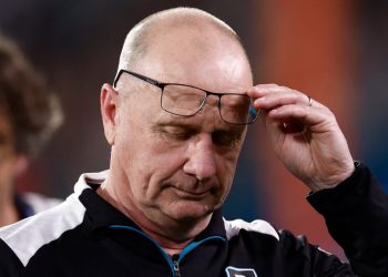 Hinkley’s Port reach breaking point, Crows should quit sooking, and the recruit holding North back