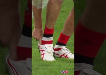 Let's get some shoes! #stkildafc #afl #footy #shoes