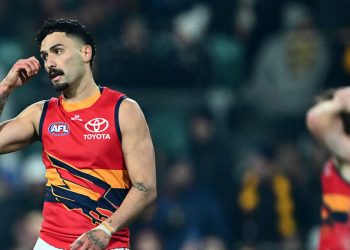 Footy Fix: The 30-second disasterclass that cruelled the Crows