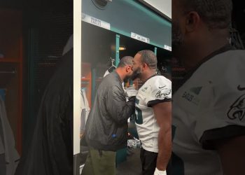 Welcome to Philadelphia, Robert Quinn!! #shorts