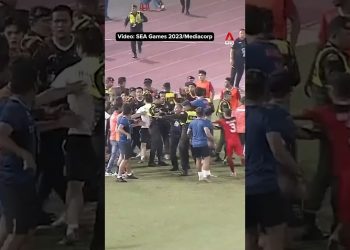 A fight broke out in the #SEAGames2023 football final, where Indonesia beat Thailand 5-2