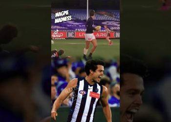 #carltonfc #collingwoodfc #afl #aussierules #football #magpies #sidebyside #afl2025