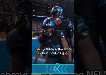 Jahmyr Gibbs and the Lions agreed on a 3-year, $67.5M deal that could be worth up to $75.75M