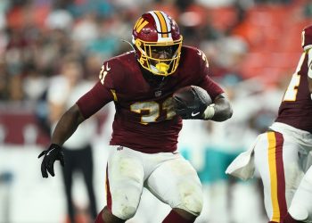 Kaytron Allen's best plays from 23-carry debut | Preseason Week 1