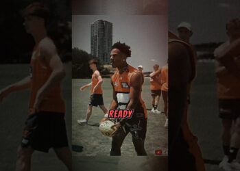 Speed Tries AFL for the first time.